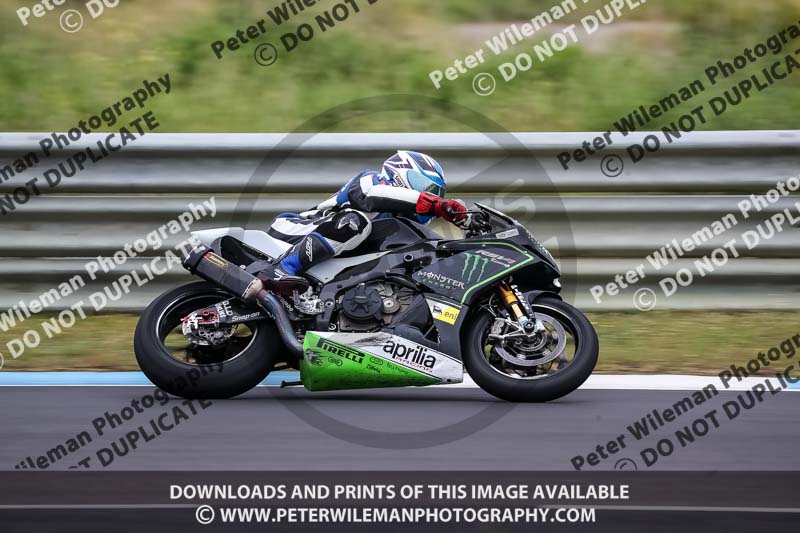 estoril;event digital images;motorbikes;no limits;peter wileman photography;portugal;trackday;trackday digital images